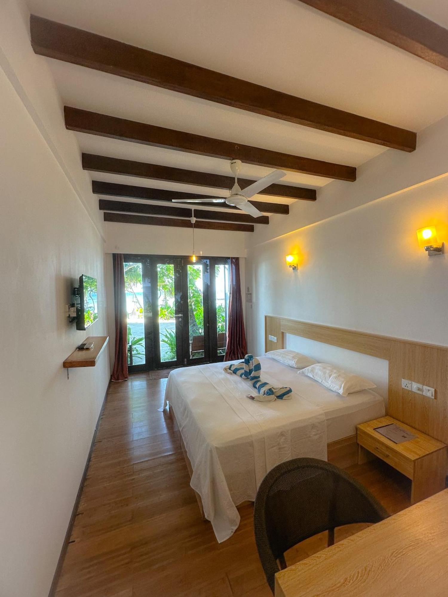 Thundi Sea View Hotel Fulidhoo Exterior foto